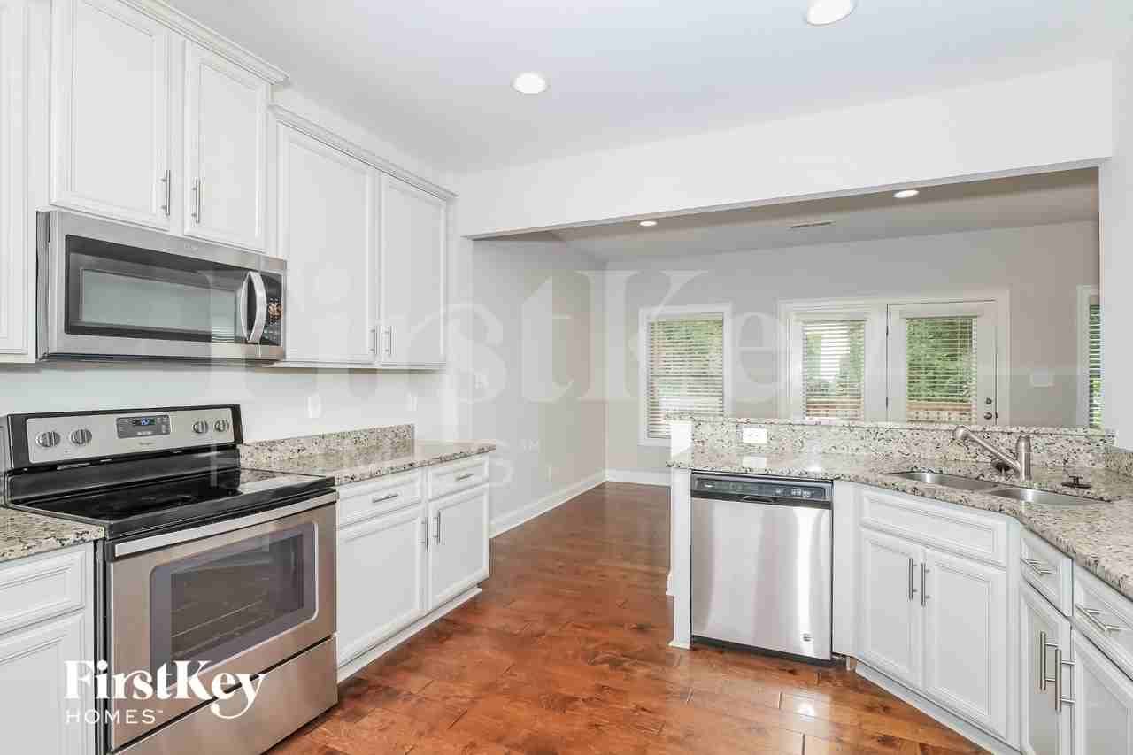101 Village Park Dr - Photo 7 of 18