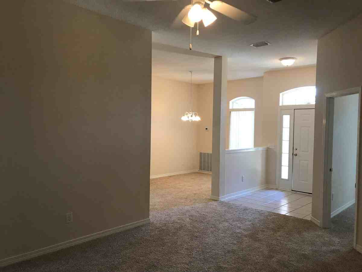 2642 Hidden Creek Dr - Photo 6 of 43