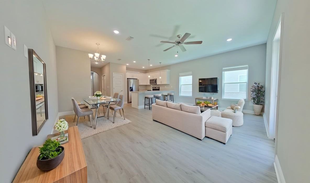 840 Fairview Dr - Photo 3 of 15
