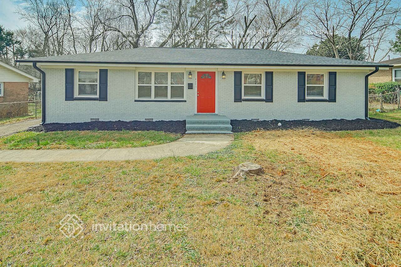 4240 Winedale Ln - Photo 2 of 26
