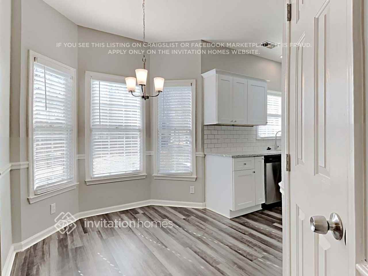 7620 Turney Rd - Photo 7 of 19