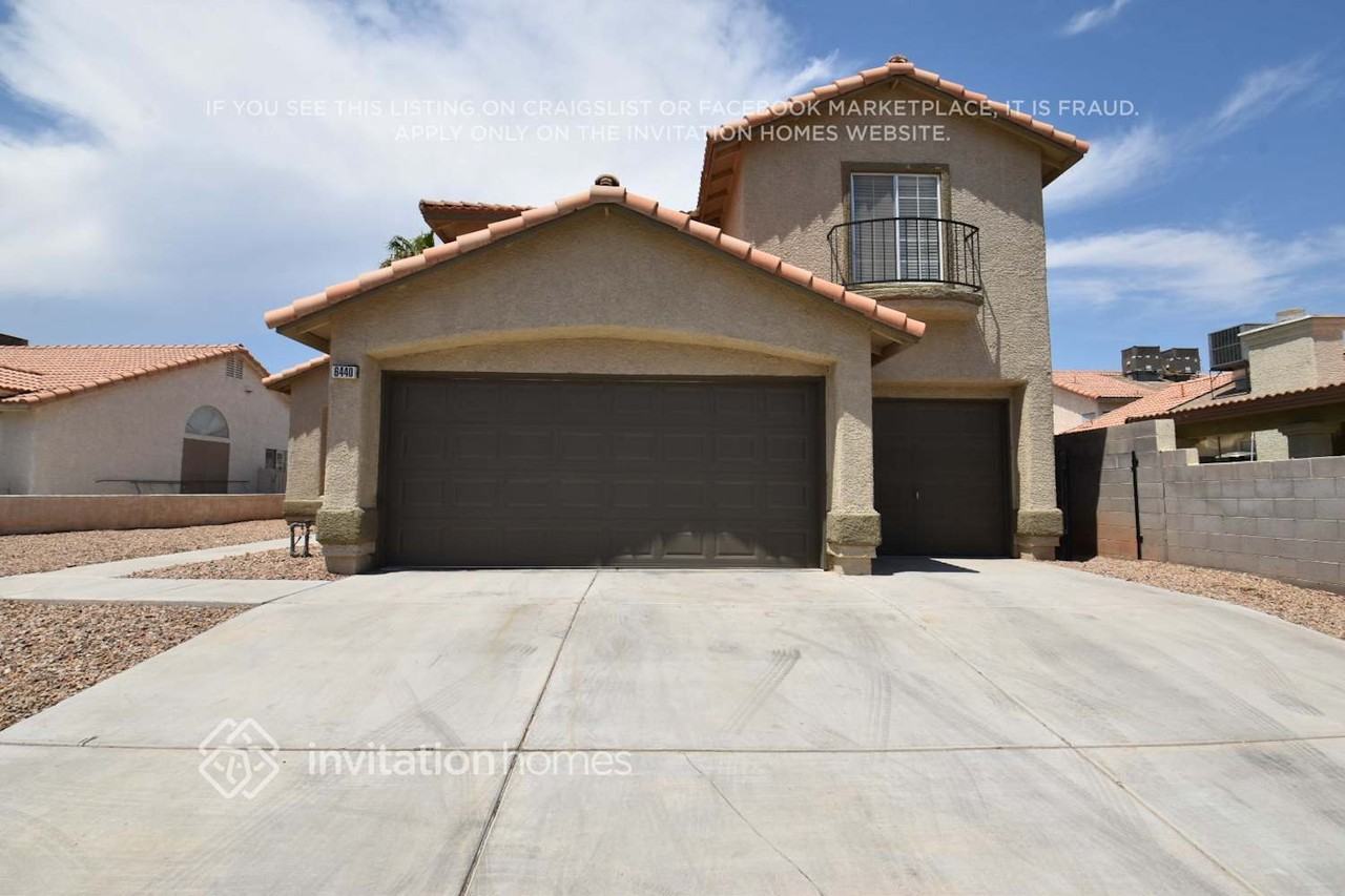 6440 Silver Dawn Ln - Photo 2 of 17