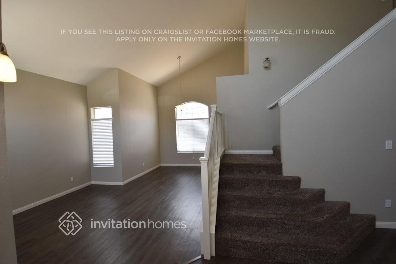 6440 Silver Dawn Ln - Photo 4 of 17