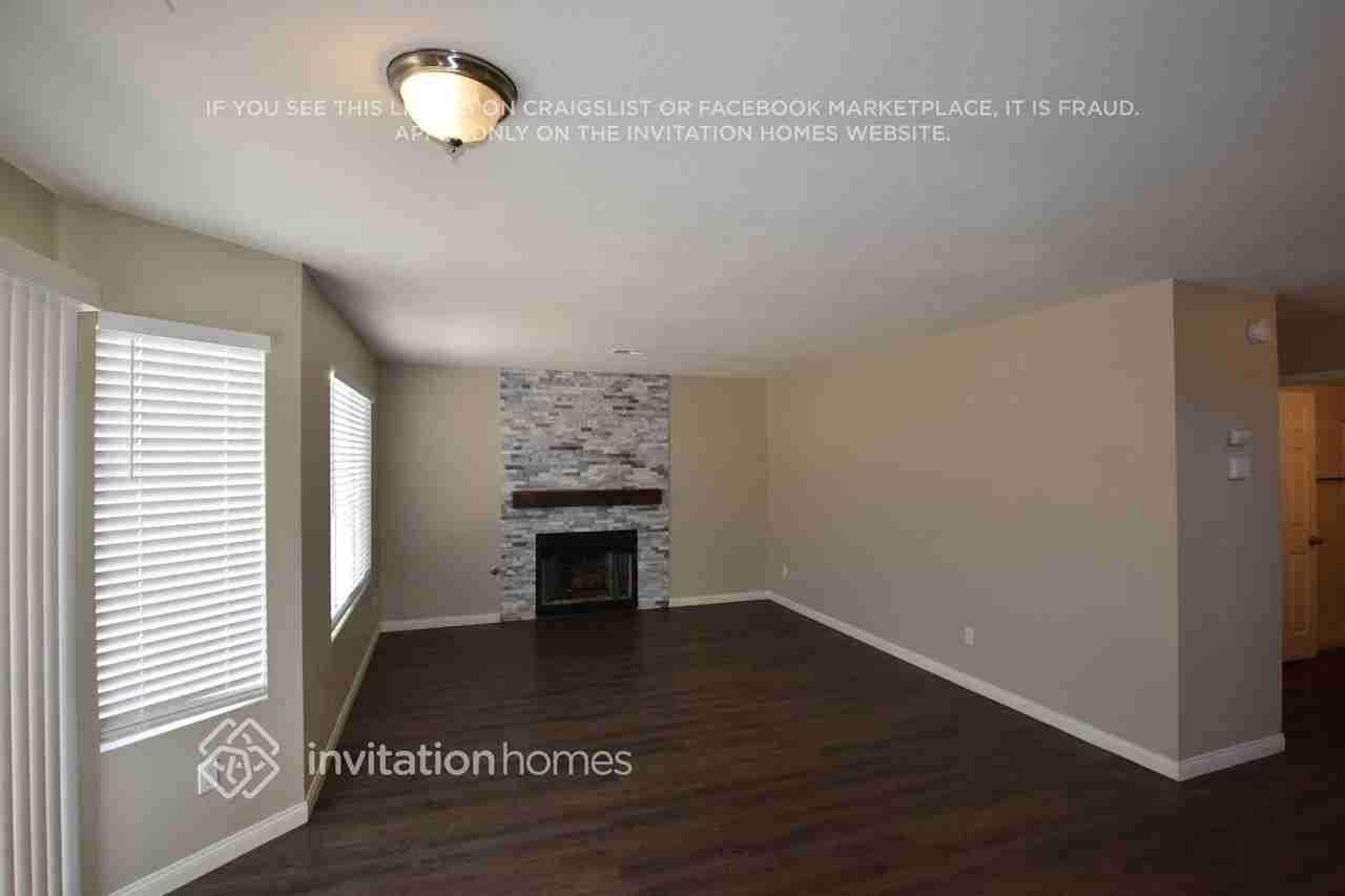 6440 Silver Dawn Ln - Photo 7 of 17