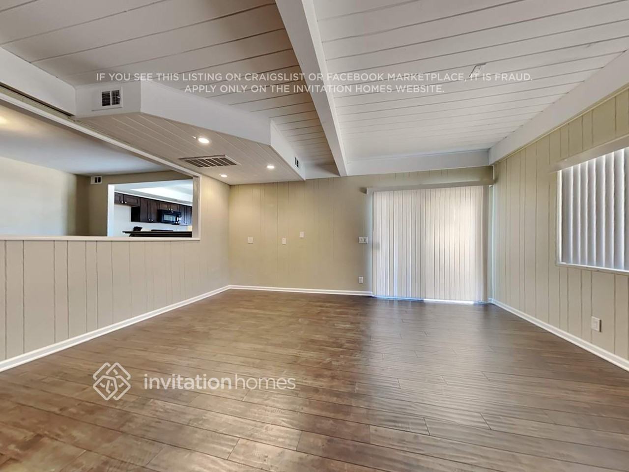 15929 Eccles St - Photo 6 of 20