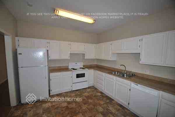 6010 River Lake Cir - Photo 5 of 13