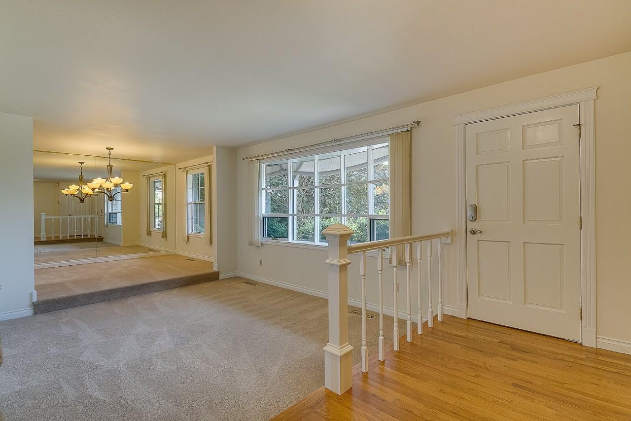 1806 136th Pl Se - Photo 5 of 19