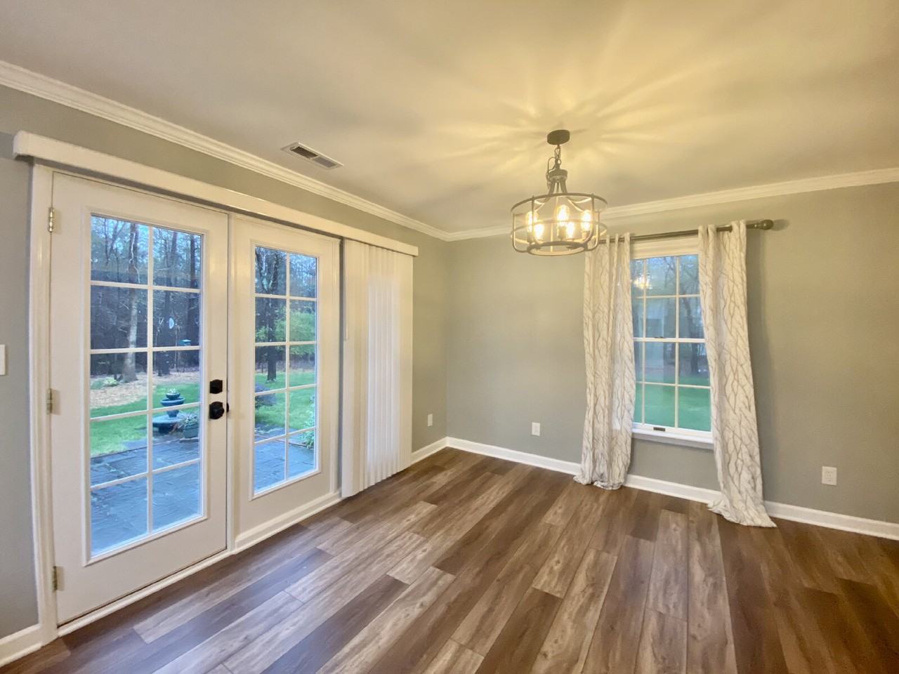10115 Timberhitch Rd - Photo 6 of 26
