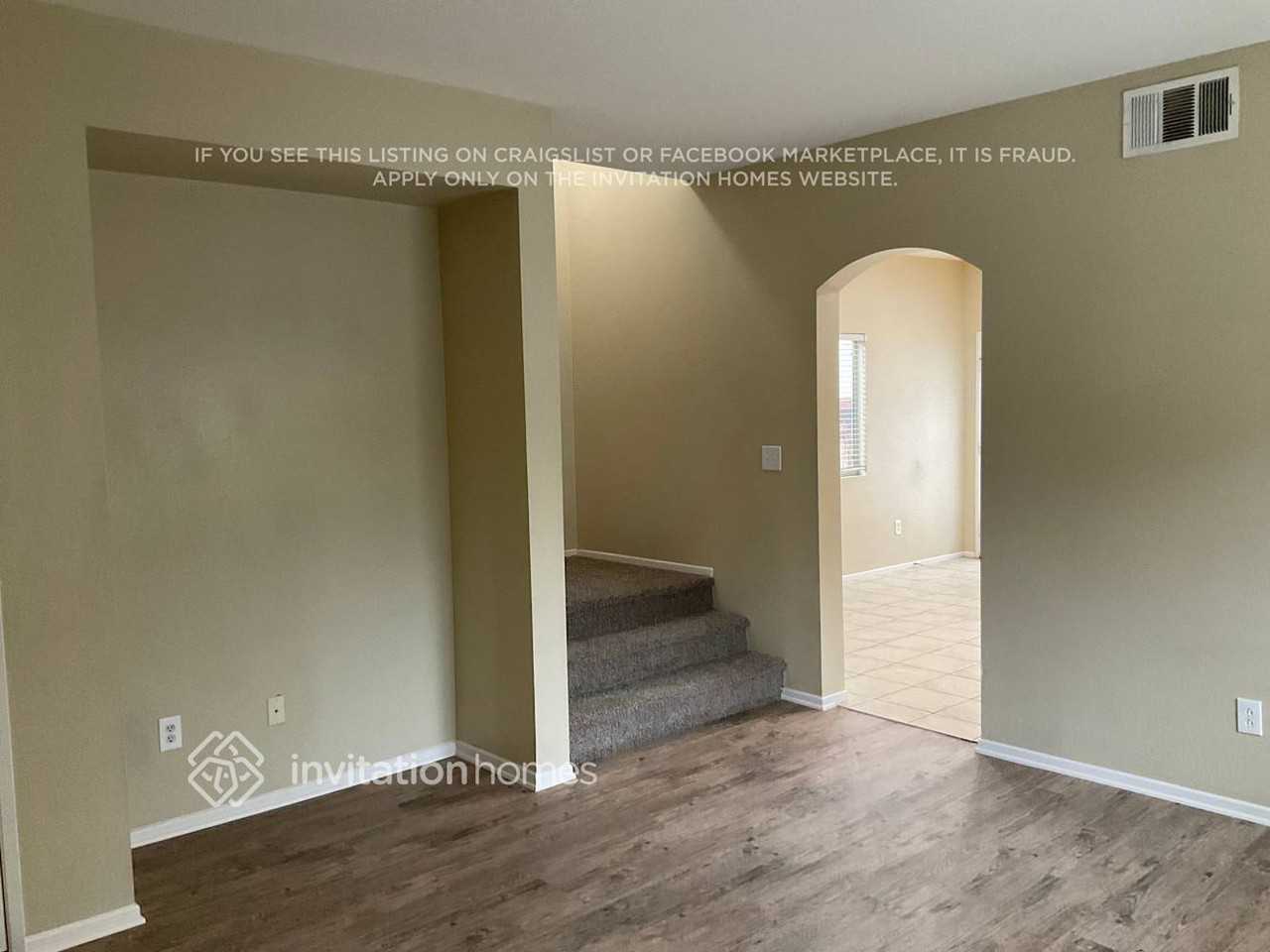 26186 Lawrence Union Dr - Photo 3 of 17