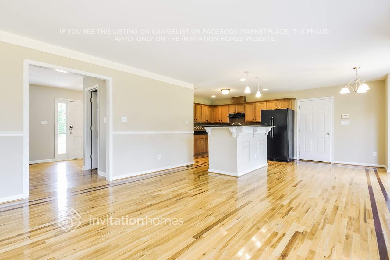 129 Rustic Ln - Photo 5 of 21