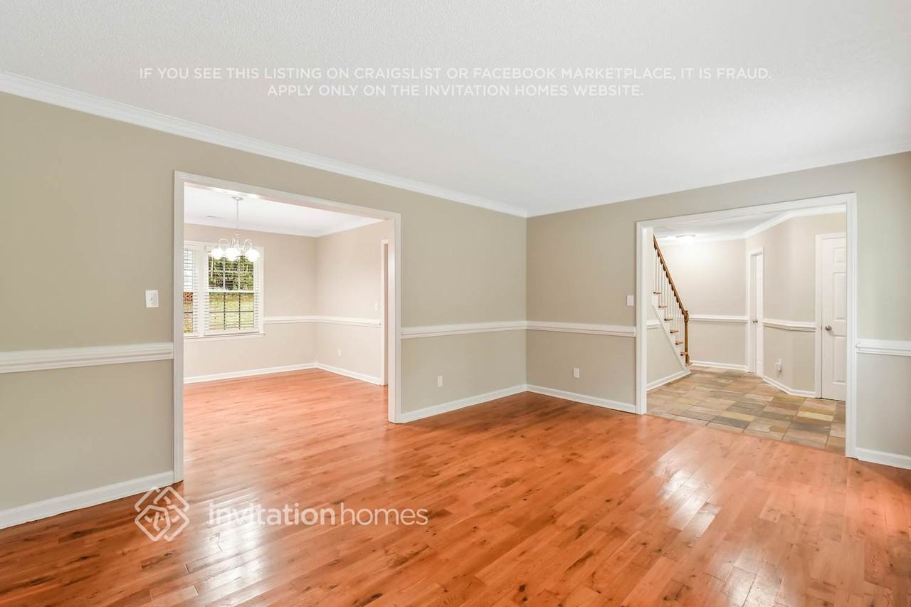 7311 Canyon Dr - Photo 6 of 30