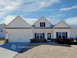 featured image of 111 Neuse Bluff Cir
