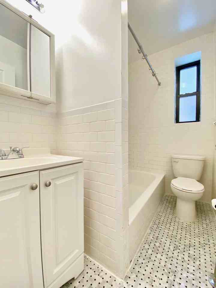 Sterling St #1A - Photo 5 of 6