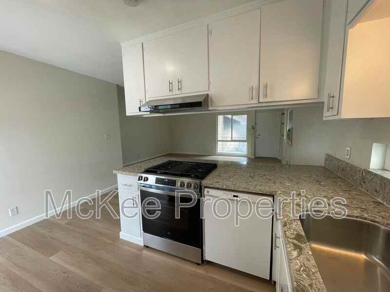 540 G Ave #F - Photo 5 of 13