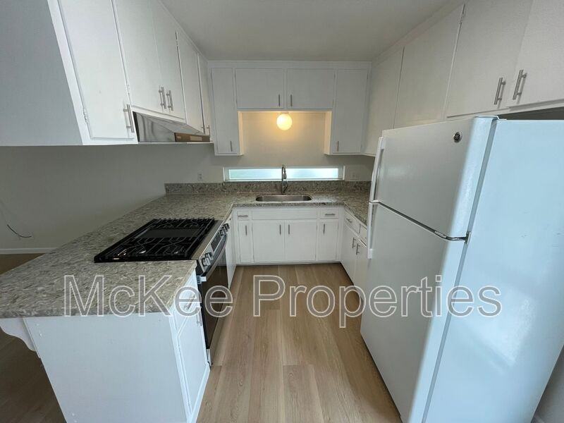 540 G Ave #F - Photo 6 of 13