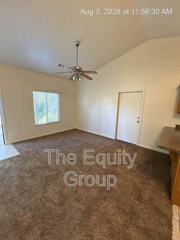 1319 S Crowe St #D - Photo 2 of 14