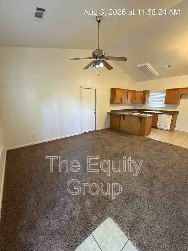 1319 S Crowe St #D - Photo 3 of 14