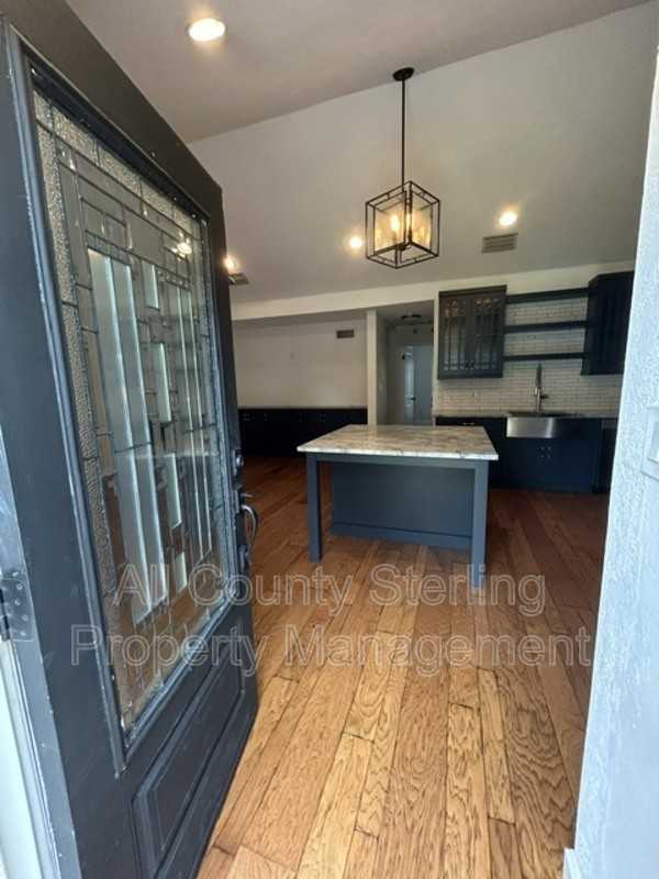 521 W Winter Park St - Photo 4 of 19