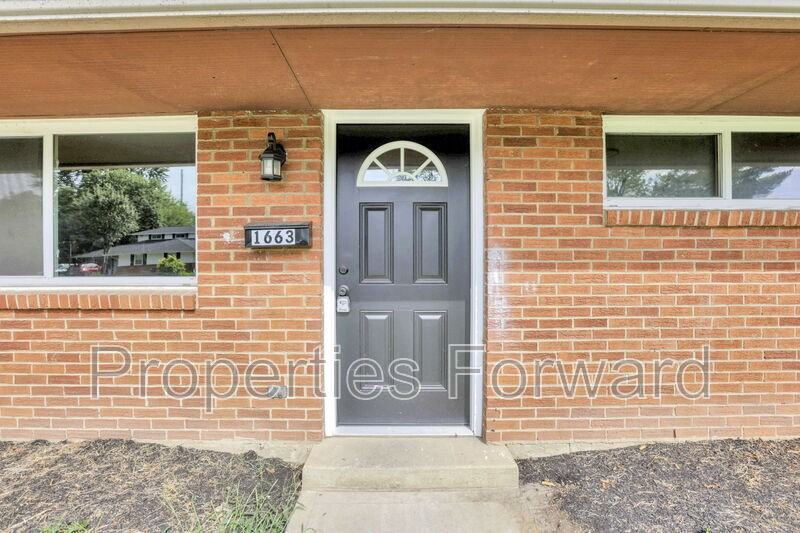 1663 Haft Dr - Photo 3 of 32