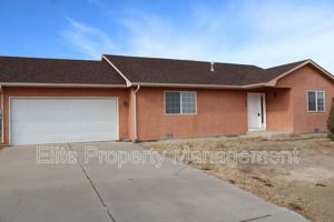 featured image of 169 S Stardust Dr