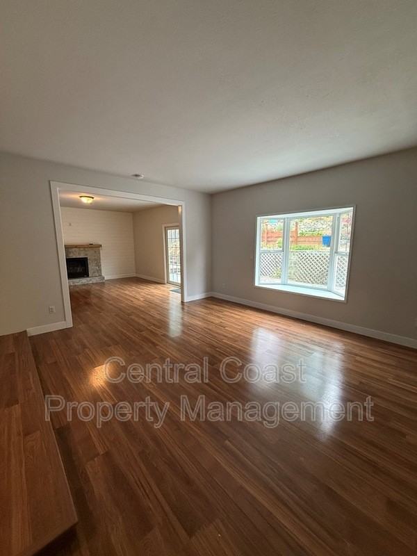 9465 Valley Oak Way - Photo 7 of 28