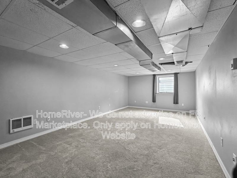 2704 W Hoffman Ave - Photo 7 of 23