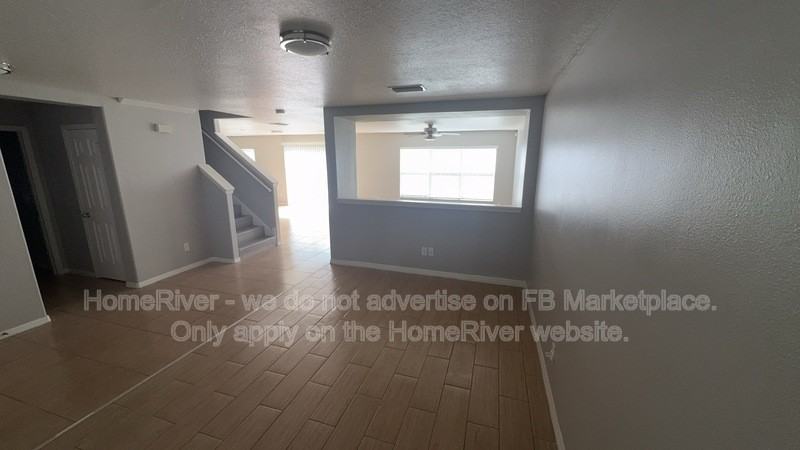 11056 Golden Silence Dr - Photo 4 of 13
