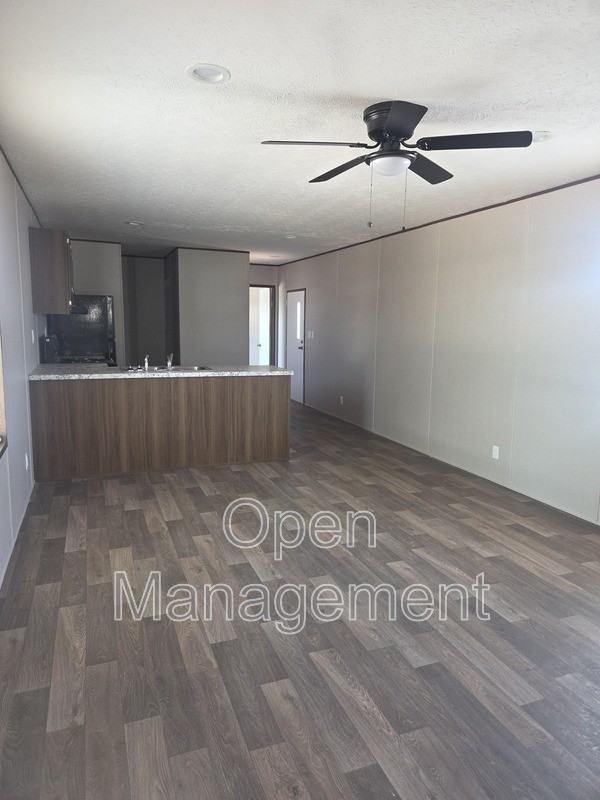 2501 Martin Luther King Blvd - Photo 5 of 20