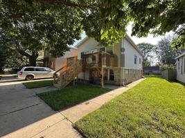 featured image of 4635 Towle Ave #1