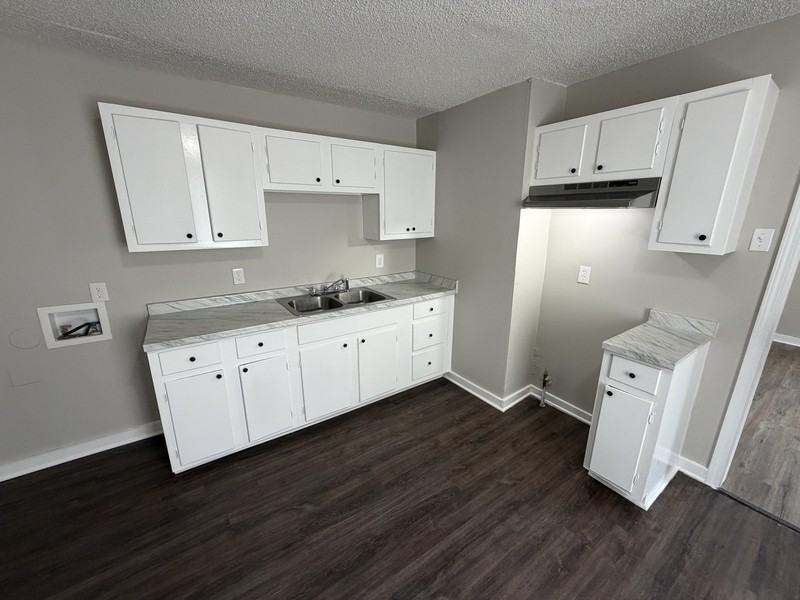 2156 Ethlyn Ave - Photo 7 of 19