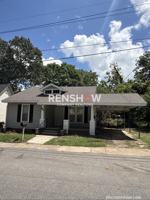 featured image of 704 N 17th Ave