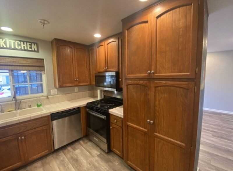 1810 Thelborn Way - Photo 5 of 16