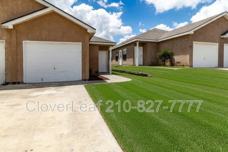 5718 Golf Hts #2 - Photo 3 of 24