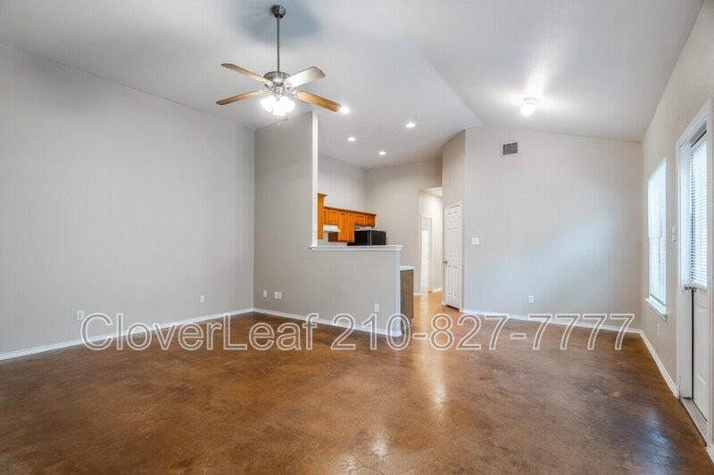 5718 Golf Hts #2 - Photo 6 of 24