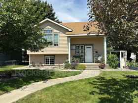 823 E Bismark Ave - Photo 1 of 1