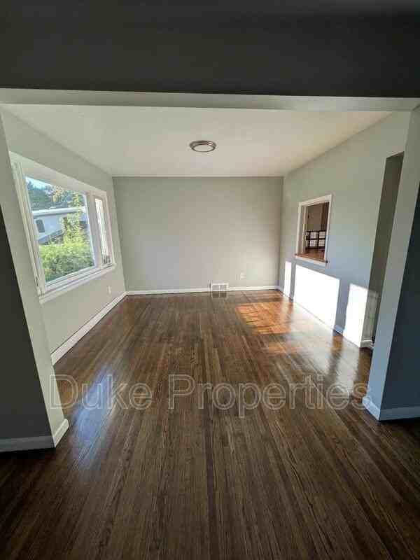 73 Governor Ter #1 - Photo 2 of 15