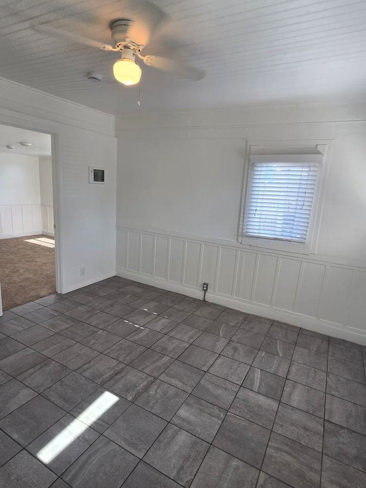 4669 35th St - Photo 3 of 10