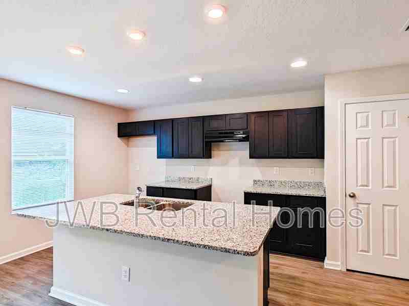 485 56th St E - Photo 2 of 13