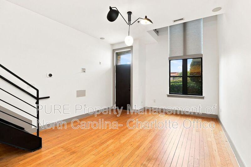 115 E Park Ave #111