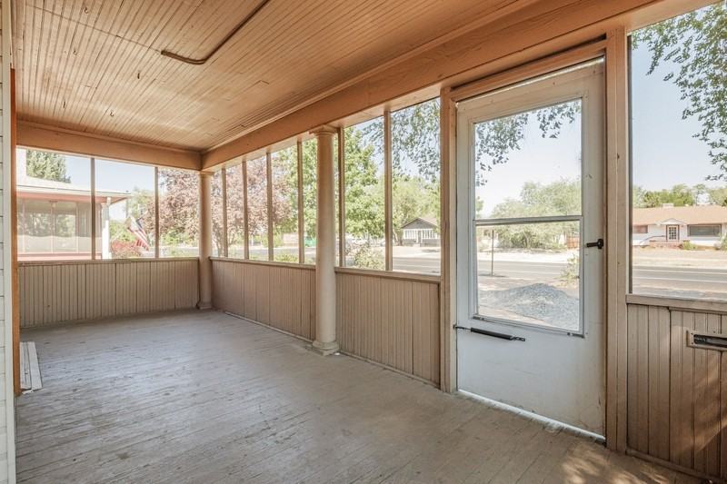 1219 Grand Ave - Photo 2 of 23