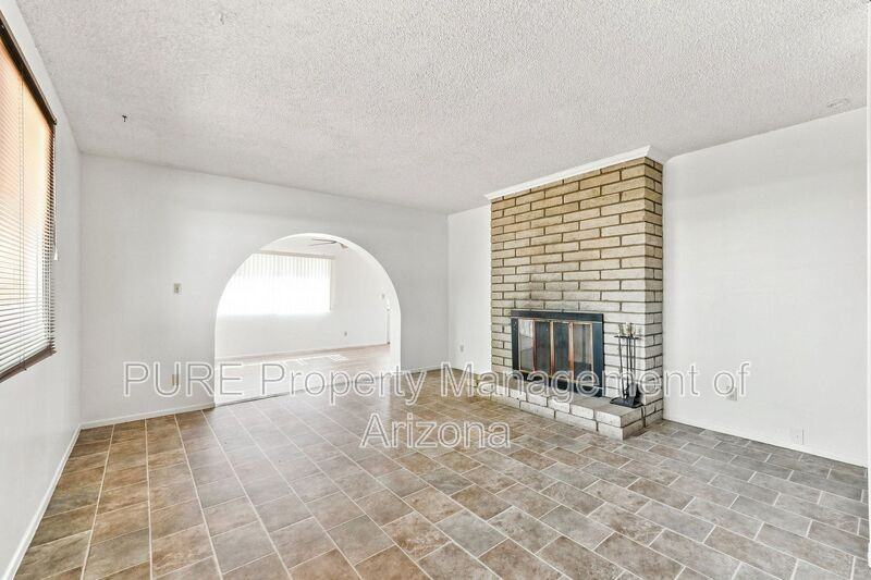 2604 W Ellis Dr - Photo 6 of 25