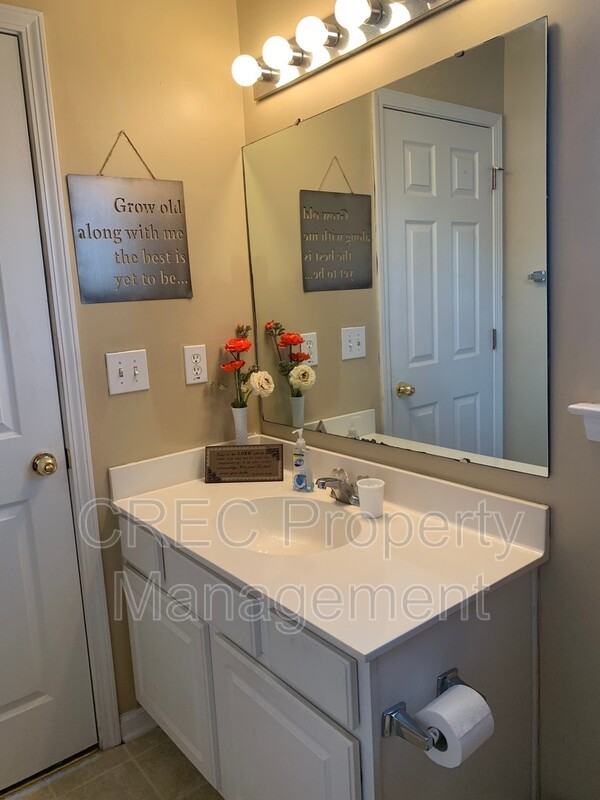 5024 Holdsworth Dr - Photo 5 of 10