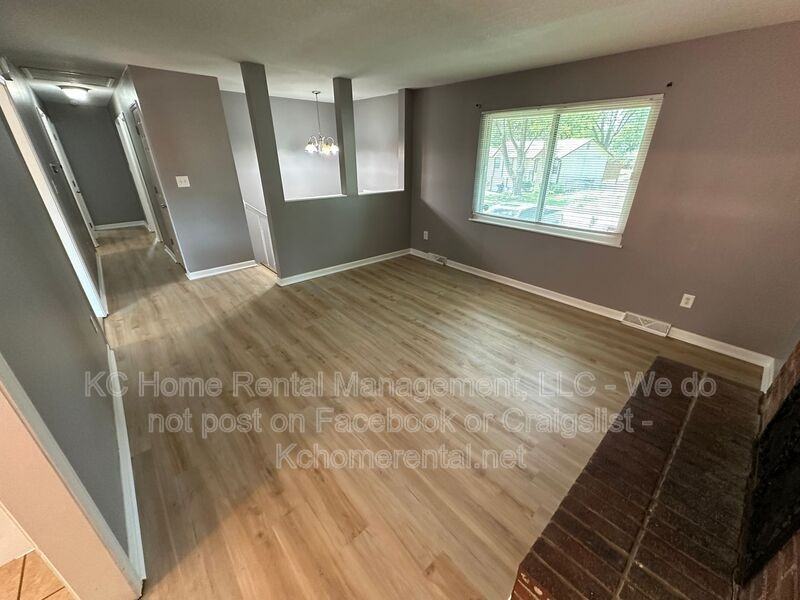 424 Ne Lakeview Dr - Photo 5 of 38