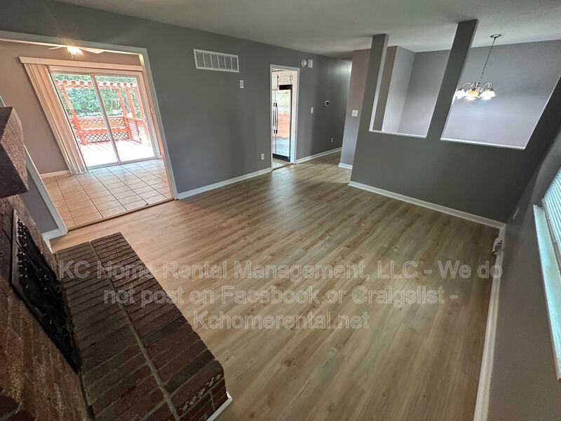 424 Ne Lakeview Dr - Photo 6 of 38