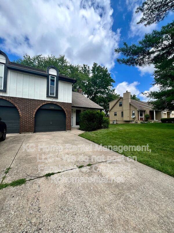 3868 Sw Harbor Dr - Photo 2 of 40