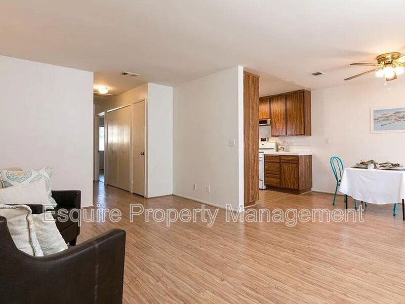 6727 Wordsworth Way - Photo 4 of 18