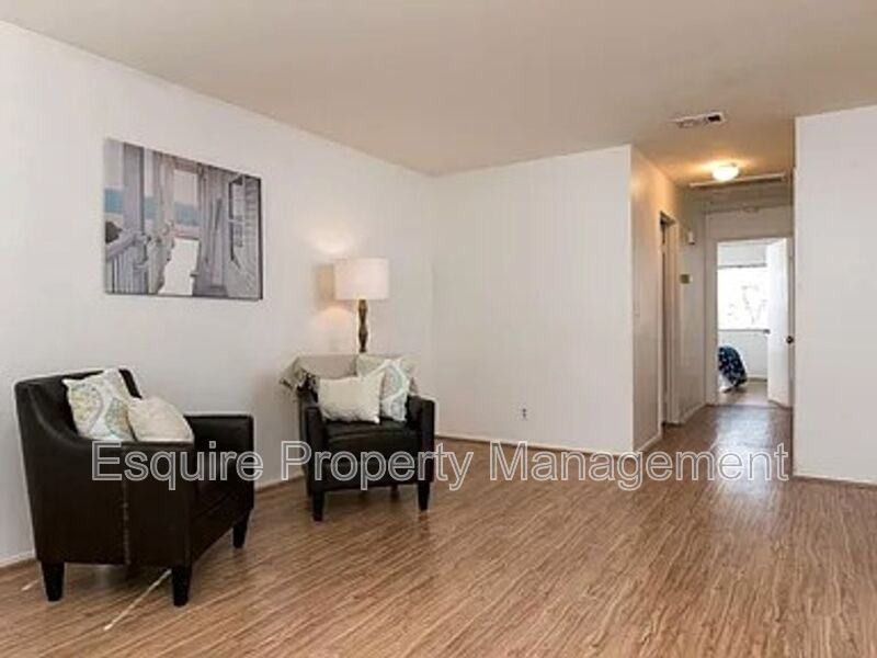 6727 Wordsworth Way - Photo 5 of 18