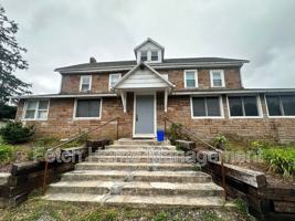 featured image of 10669 Jonestown Rd #18