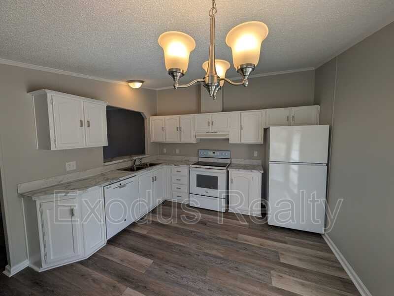 87 Patriots Way - Photo 4 of 24