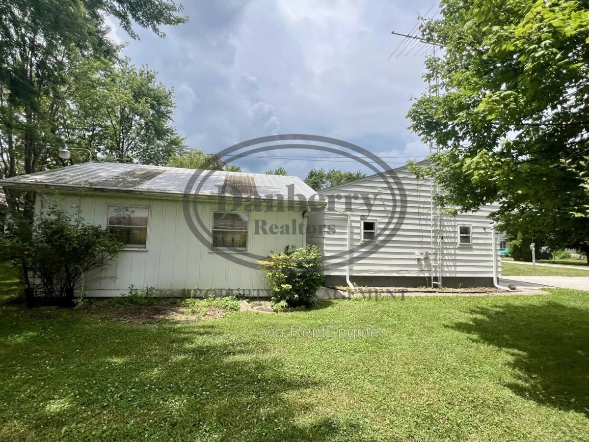 12560 W Hughes St - Photo 3 of 10